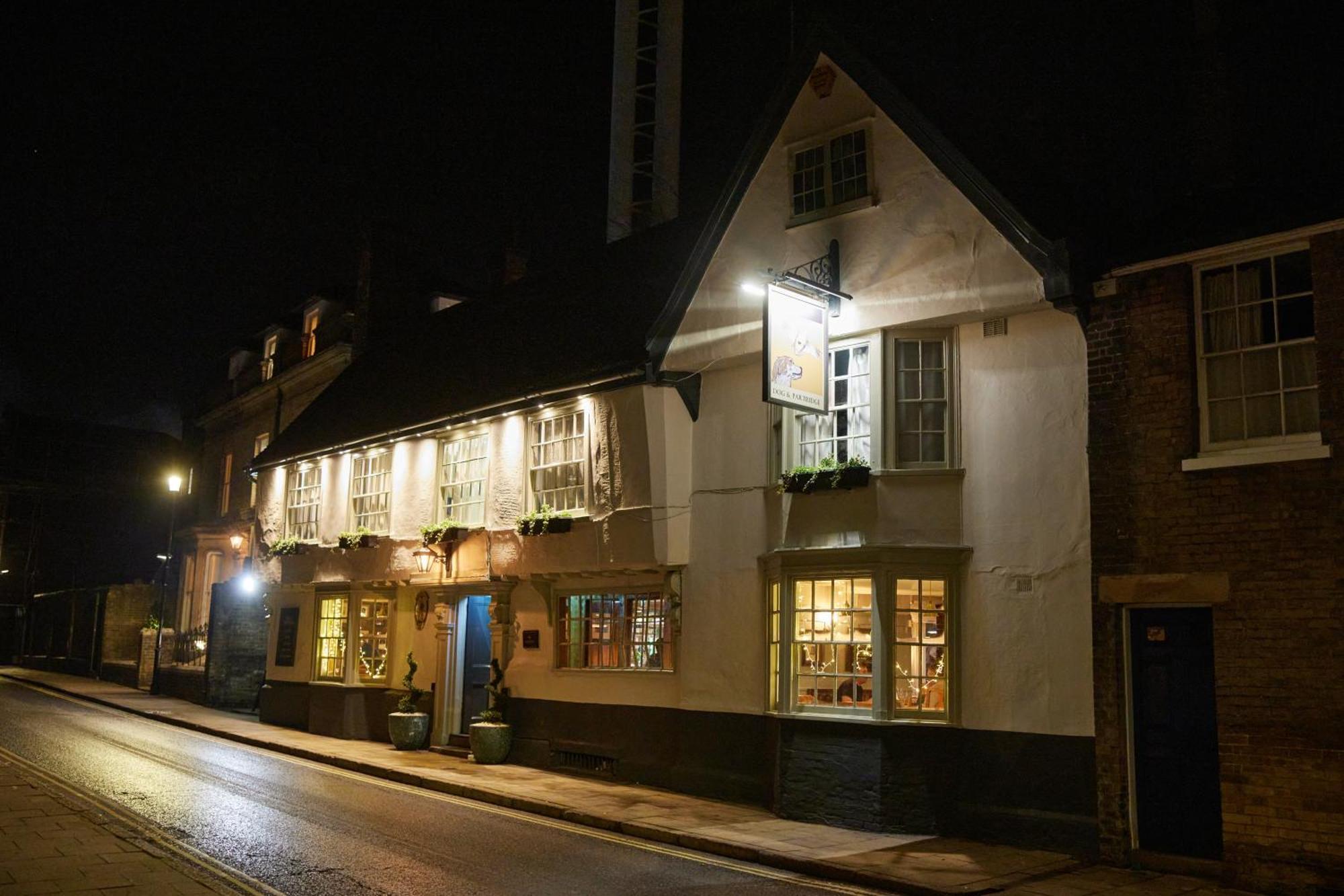 Bury St. Edmunds Dog And Partridge By Greene King Inns מראה חיצוני תמונה